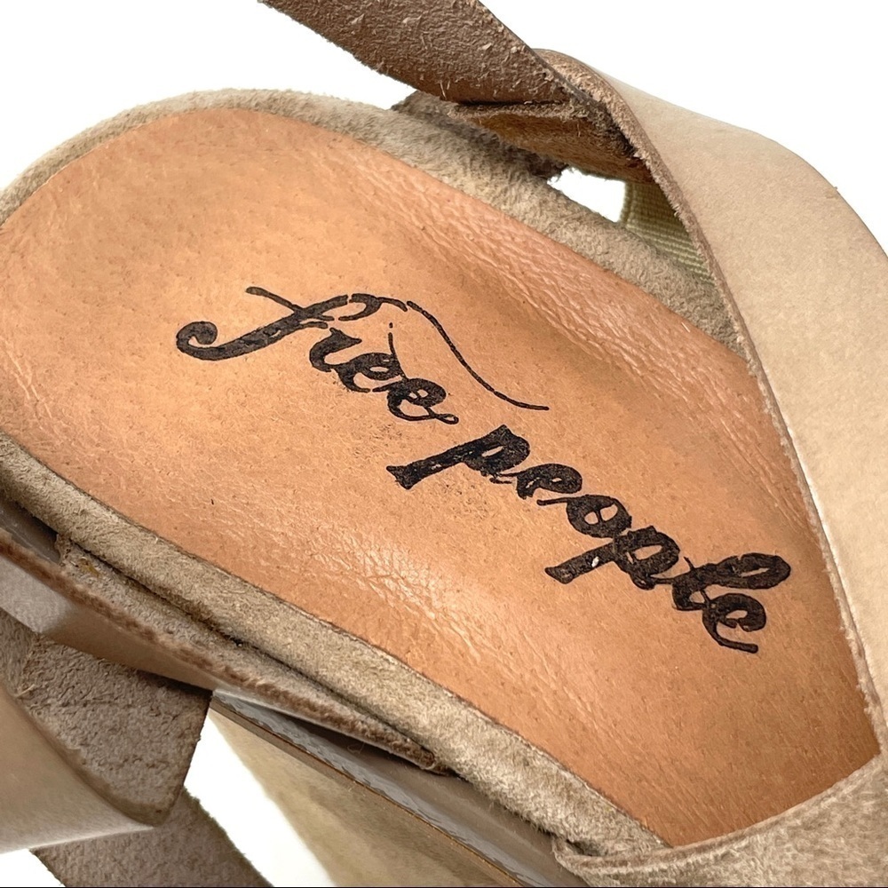 Free People See Ya There Taupe Suede Block Heel Sandals 40 US 10 Leather Heels - Picture 9 of 14